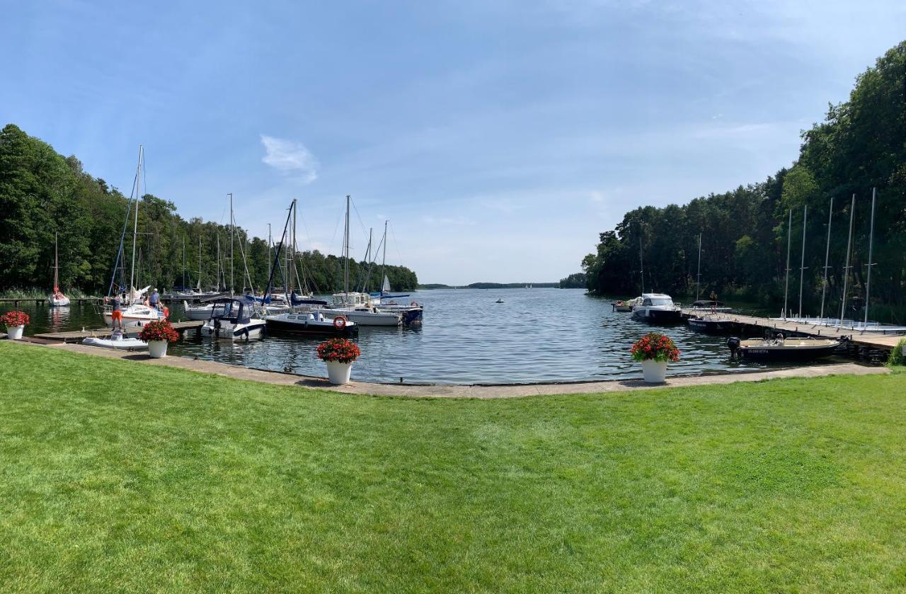 Holiday home Pod Swierkami Boszkowo